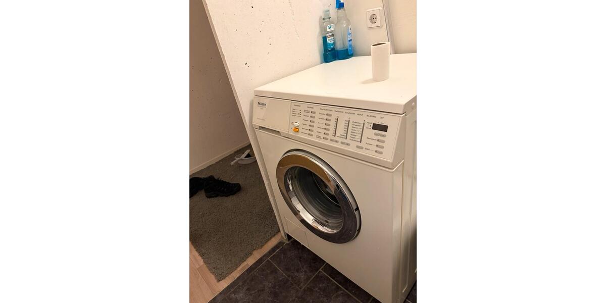 Hochparterre Freital - 1 Zimmer, 34 m&sup2;, 350&euro; | Angebot:24701339