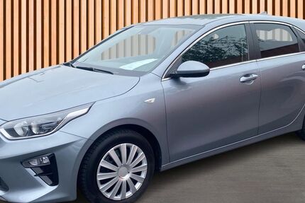 Kia ceed / Ceed 76.525 km 15.980 &euro; Dresden 01328