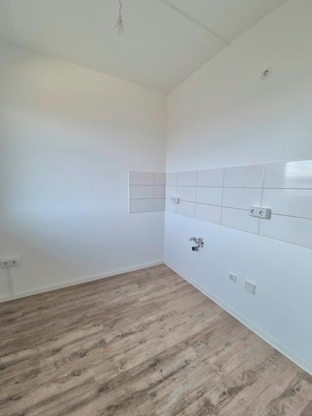 3 Zimmer Wohnung mit Balkon und Weitblick! zimmer