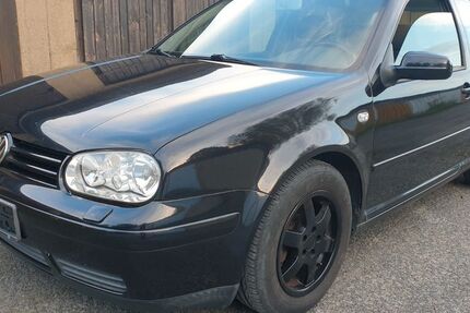 VW Golf 183.173 km 899 &euro; Haselbachtal 01920