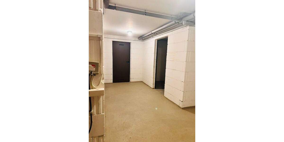 Etagenwohnung Dresden Briesnitz - 2 Zimmer, 65 m&sup2;, 550&euro; | Angebot:26451112