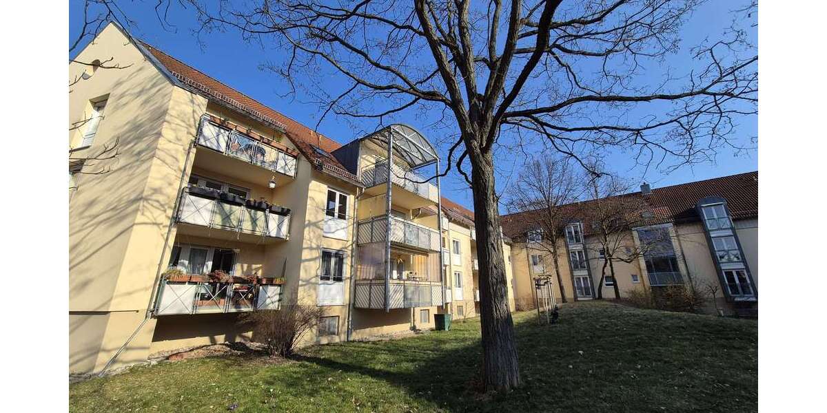 Etagenwohnung Dresden Weißig - 3 Zimmer, 82 m&sup2;, 775&euro; | Angebot:26558111