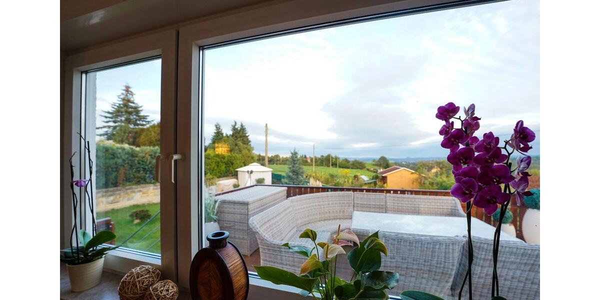 Doppelhaushälfte Heidenau - 4.5 Zimmer, 130 m&sup2;, 1.300&euro; | Angebot:26251020