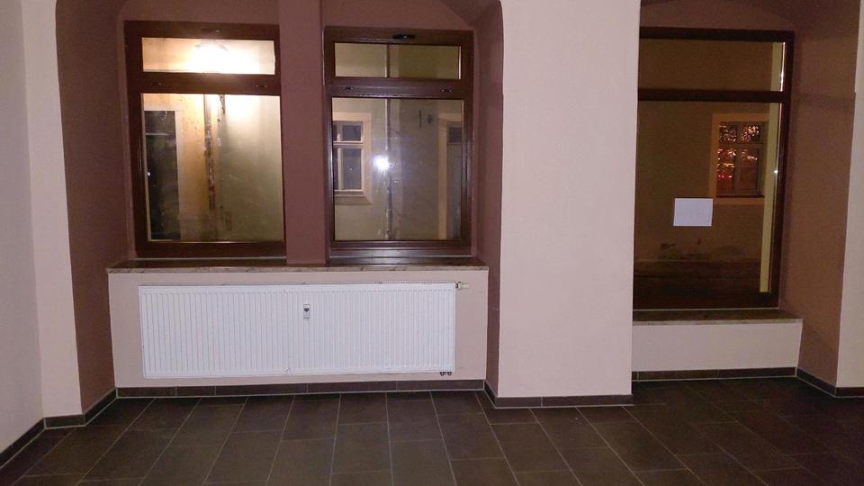Ladengeschäft zu vermieten im Stadtzentrum-markt Pirna zimmer