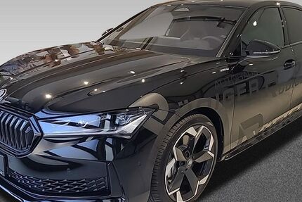 Skoda Superb 2.503 km 53.990 &euro; Dresden 01067