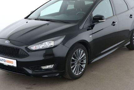 Ford Focus 77.282 km 10.920 &euro; Dresden 01187