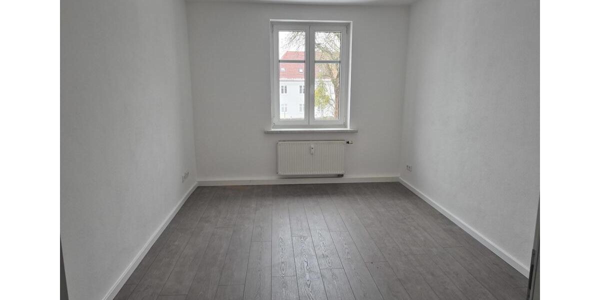 Etagenwohnung Arnsdorf - 2 Zimmer, 51 m&sup2;, 400&euro; | Angebot:26463176