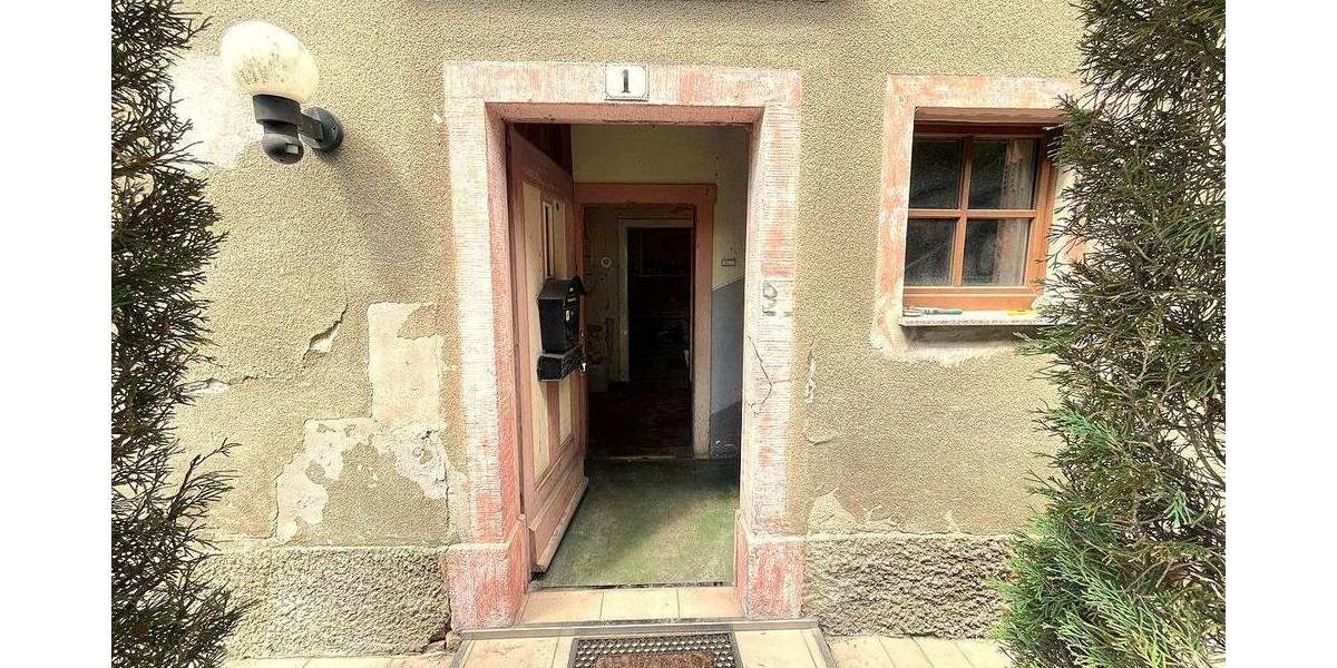 Einfamilienhaus Dresden / Klotzsche Klotzsche - 6 Zimmer, 200 m&sup2;, 339.000&euro; | Angebot:25667259