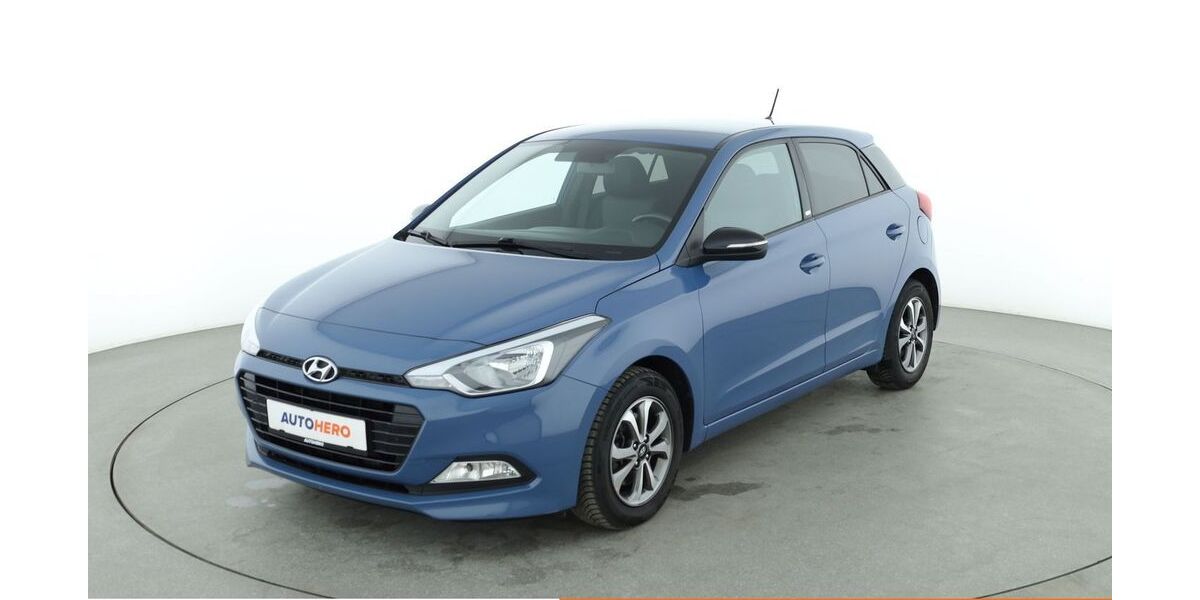 Hyundai i20 81.480 km 9.760 € Dresden 01187