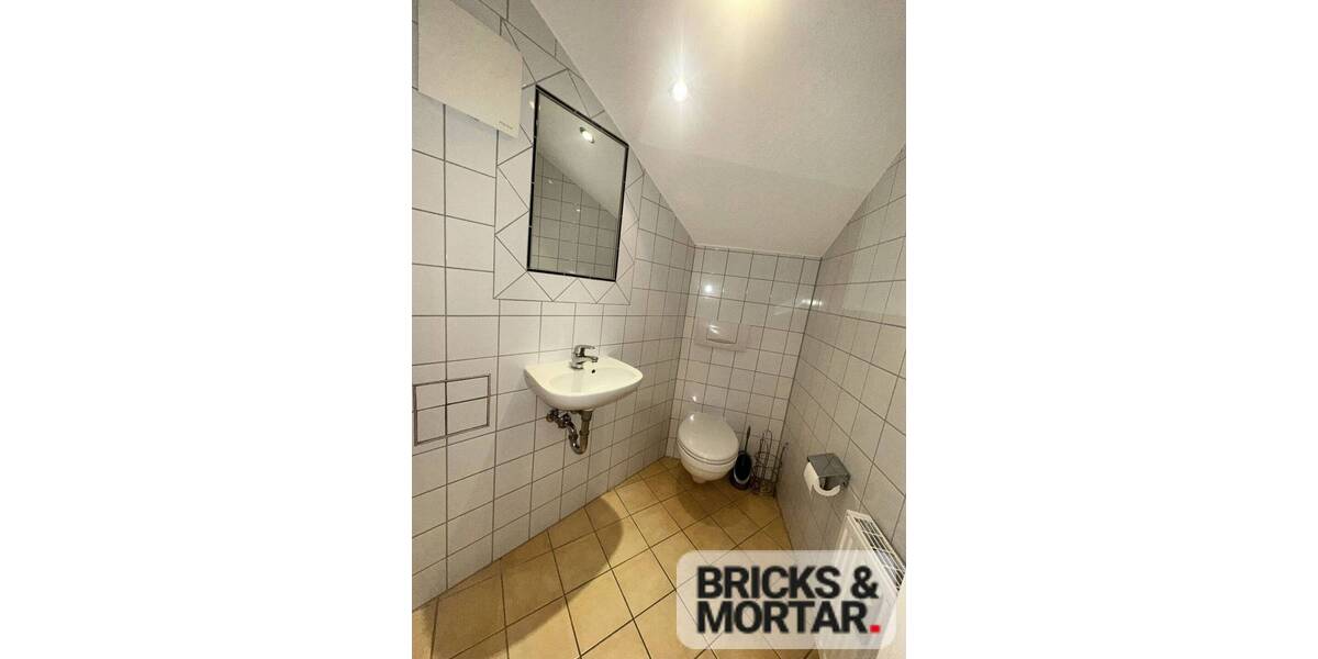 +++ Wohnung über den Dächern der Dresdner Neustadt Tiefgaragenstellplatz inkl.! +++ 2 zimmer