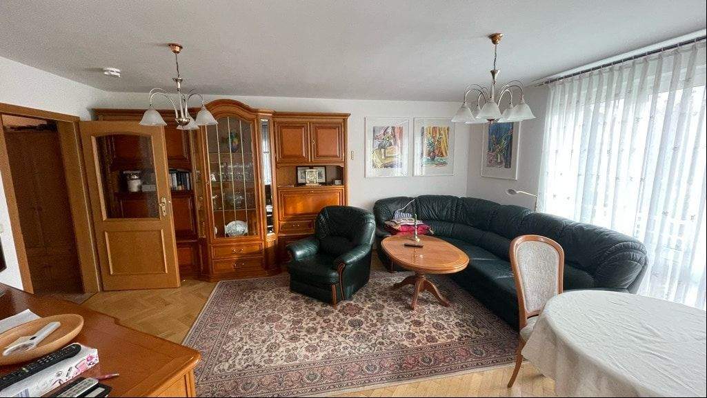 Etagenwohnung Dresden Weißig - 3 Zimmer, 66 m&sup2;, 160.000&euro; | Angebot:25916691