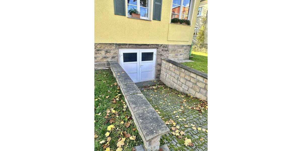 +++ Sehr schöne 3 Zimmer Wohnung in Bühlau komplett saniert, inkl. Garten - bezugsfertig! +++ 3 zimmer