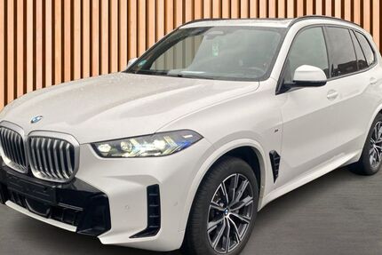 BMW X5 25.200 km 73.980 &euro; Dresden 01328