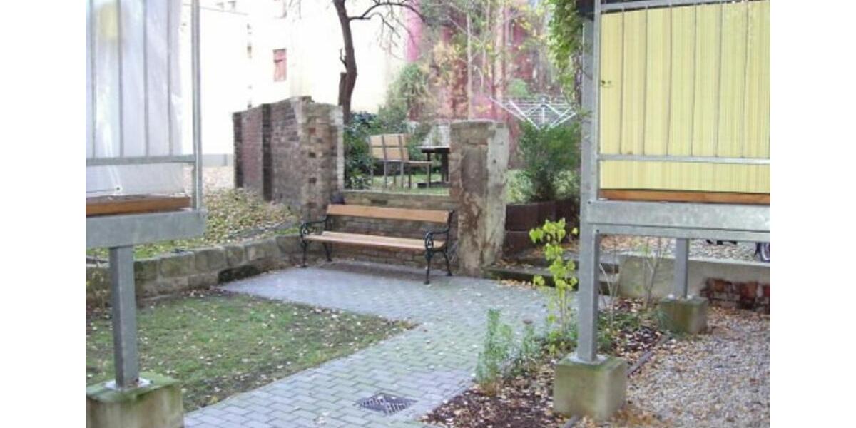 Dachgeschoßwohnung Dresden Neustadt - 2 Zimmer, 63 m&sup2;, 600&euro; | Angebot:25779458