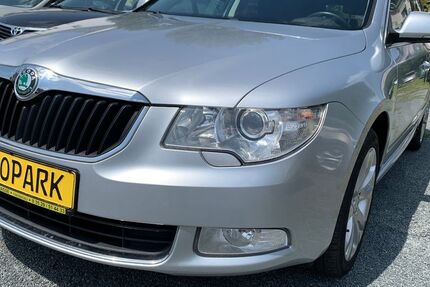 Skoda Superb 181.600 km 5.490 &euro; Heidenau 01809