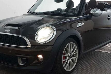 Mini John Cooper Works 138.000 km 9.900 &euro; Bannewitz 01728