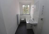 Auf das Dorfleben...neu sanierte 3-RW mit modernem Wannenbad!!!