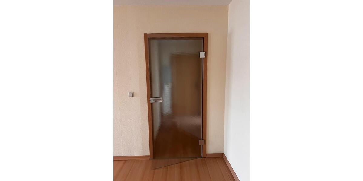 Dachgeschoßwohnung Bobritzsch-Hilbersdorf Hilbersdorf - 3 Zimmer, 62 m&sup2;, 75.000&euro; | Angebot:27491794