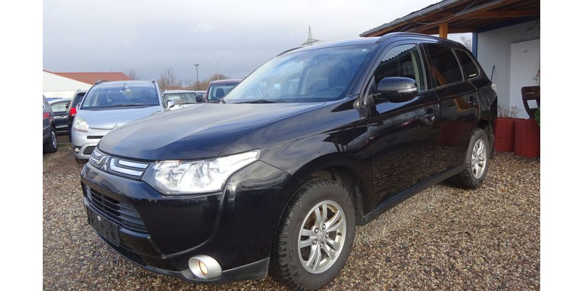Mitsubishi Outlander 165.307 km 5.300 &euro; Dresden 01219