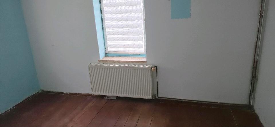 Einfamilienhaus Dorfhain - 8 Zimmer, 180 m&sup2;, 128.000&euro; | Angebot:27445521