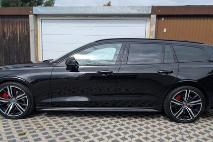 Volvo V60 93.000 km 26.990 &euro; Weinböhla 01689