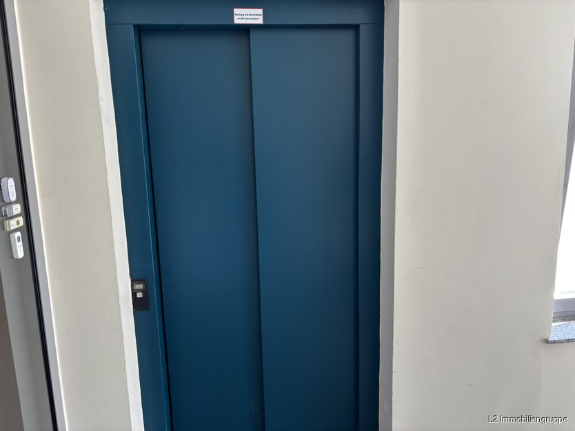 Seniorengerechte 3-Zimmer Eigentumswohnung mit Fahrstuhl und TG in zentraler Lage von Coswig