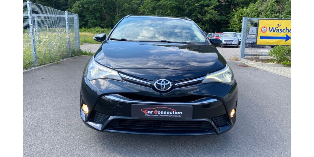 Toyota Avensis 287.925 km 5.999 &euro; Dresden 01187