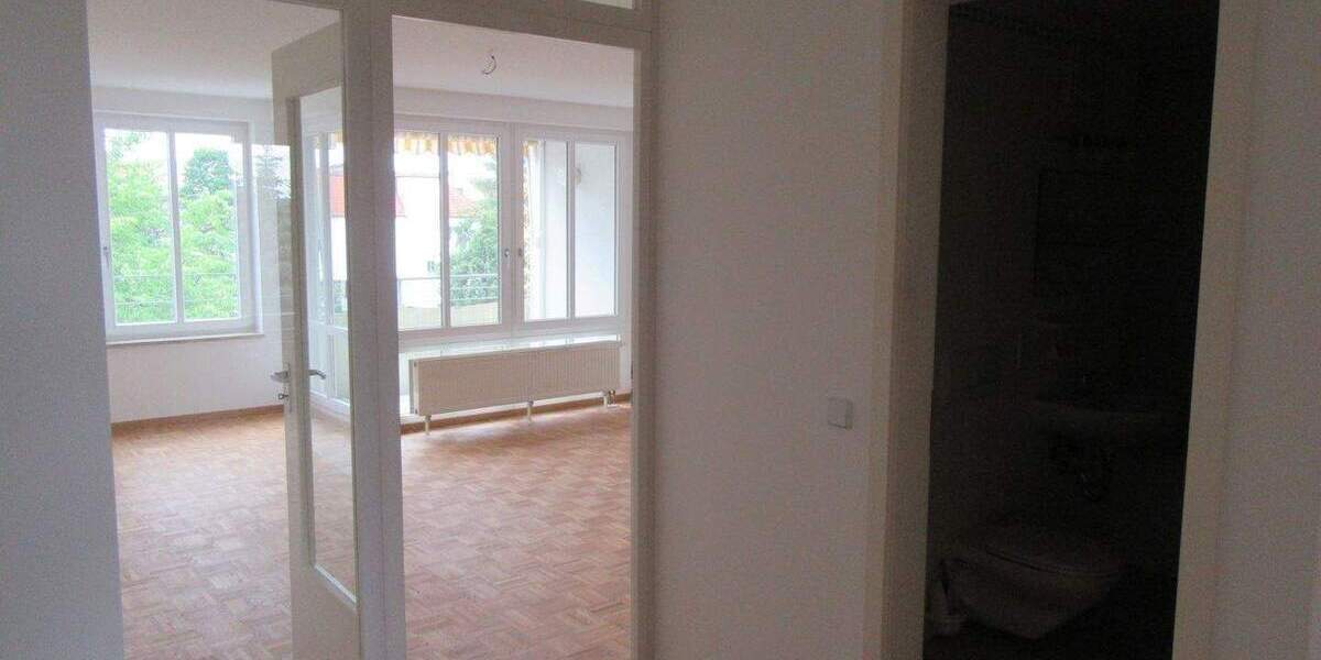 Etagenwohnung Dresden Mickten - 2 Zimmer, 59 m&sup2;, 139.000&euro; | Angebot:26244713