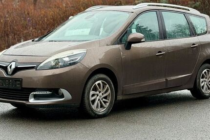 Renault Scenic 152.000 km 2.750 &euro; Heidenau 01809