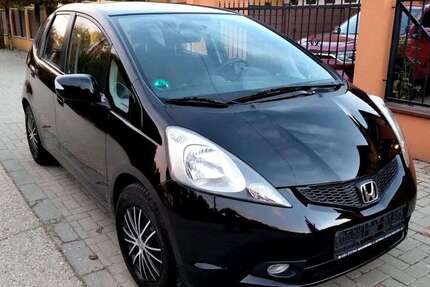 Honda Jazz 188.474 km 4.990 € Dresden 01237