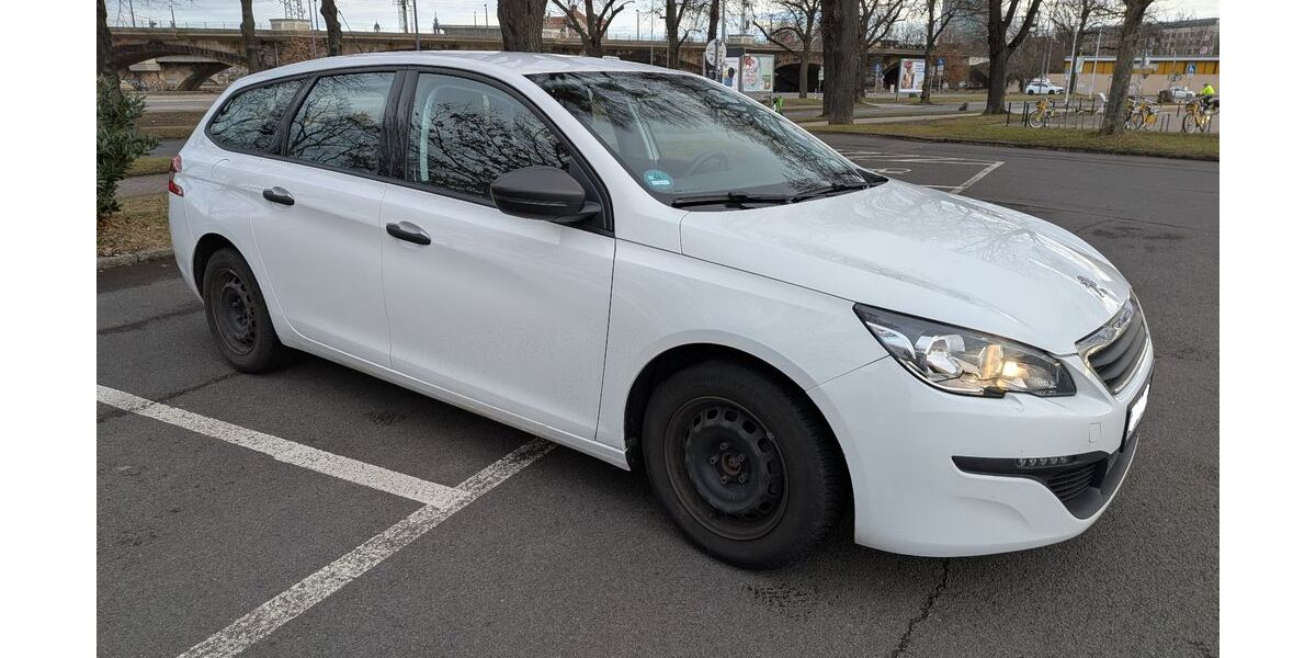 Peugeot 308 125.000 km 5.899 &euro; Grumbach 01723
