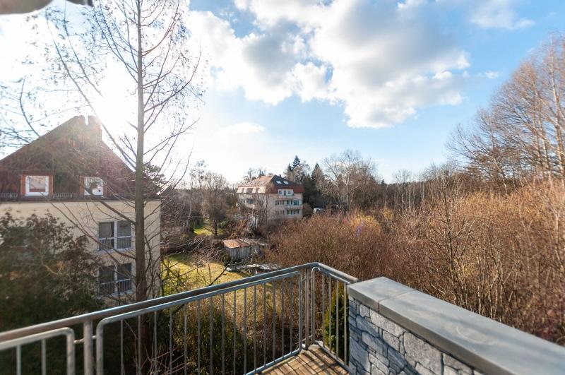 Dachgeschoßwohnung Dresden Loschwitz - 2 Zimmer, 75 m&sup2;, 626&euro; | Angebot:26269512
