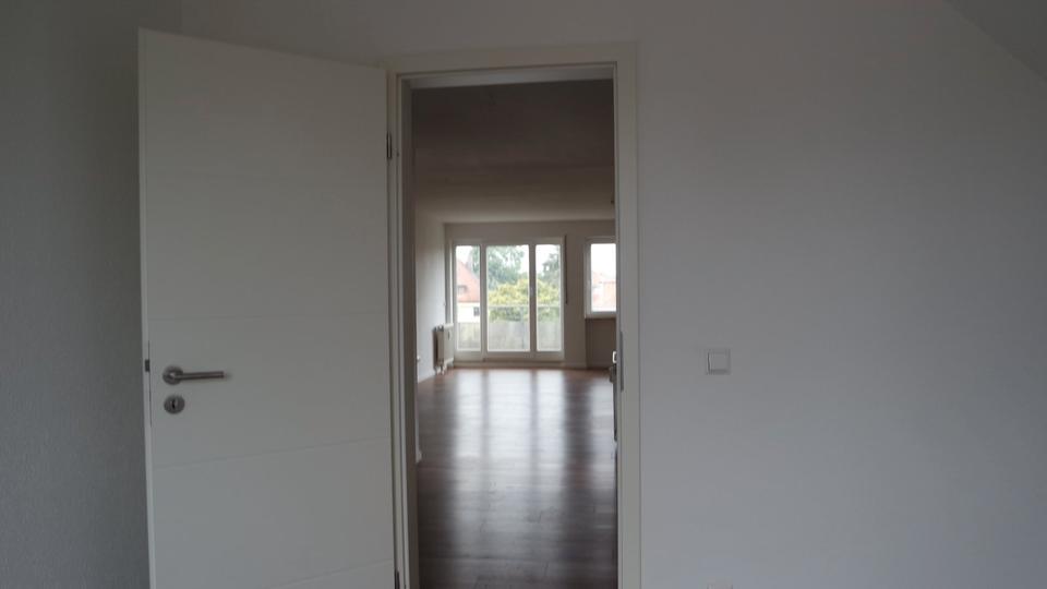 Dachgeschoßwohnung Dresden Prohlis - 2 Zimmer, 54 m&sup2;, 156.000&euro; | Angebot:27493887