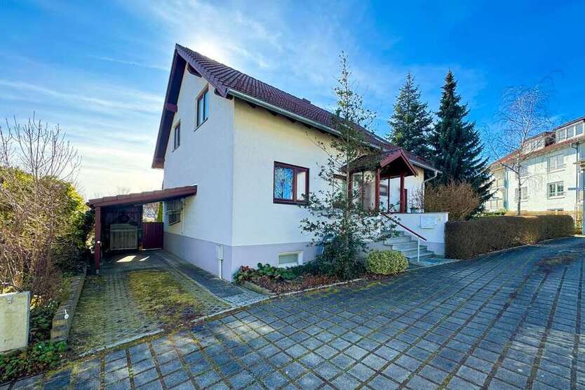 Haus zum Kaufen in Dresden Pappritz 649.000 € 150.2 m²
