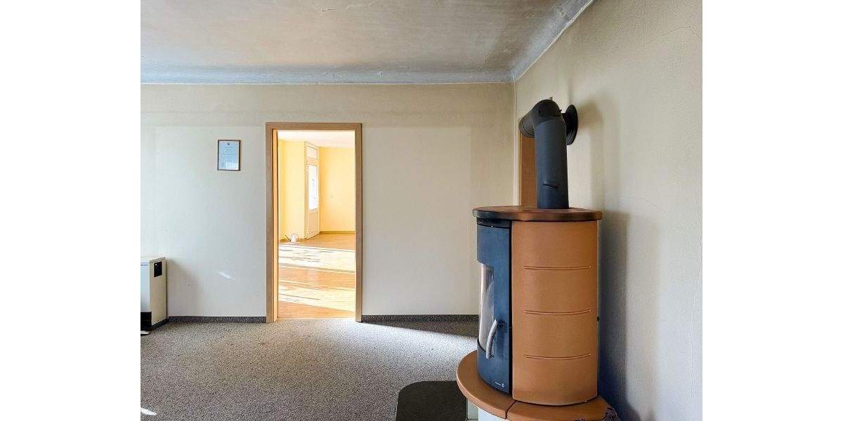 Gewerbeobjekt Großharthau - 1 Zimmer, 77 m&sup2;, 140.000&euro; | Angebot:25895888