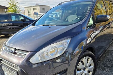 Ford Grand C-Max 160.000 km 6.990 &euro; Dresden 01067