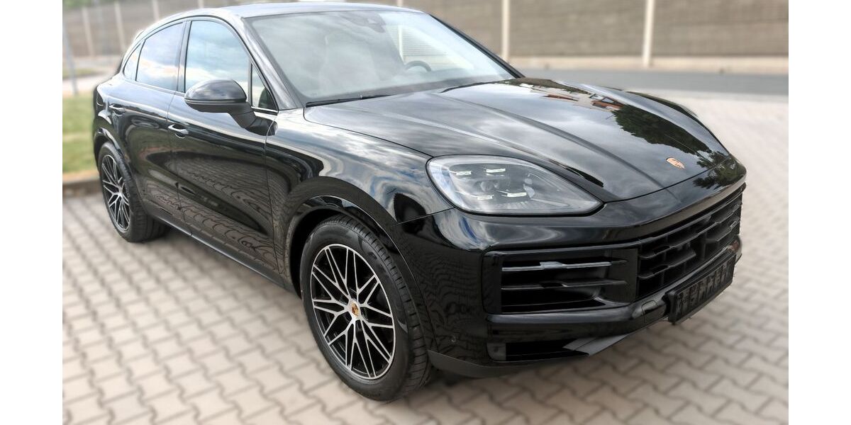 Porsche Cayenne 3.300 km 108.000 &euro; Dresden 01237