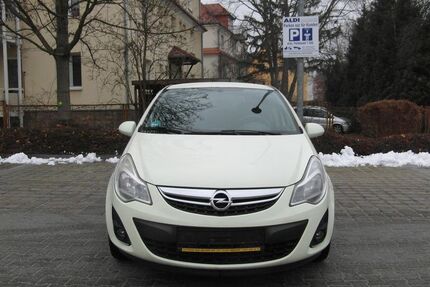 Opel Corsa 195.048 km 1.999 &euro; Dresden 01237