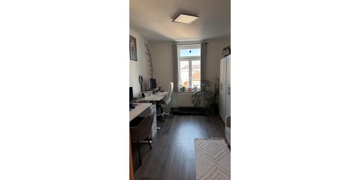 Etagenwohnung Heidenau - 3.5 Zimmer, 94 m&sup2;, 1.100&euro; | Angebot:25613105