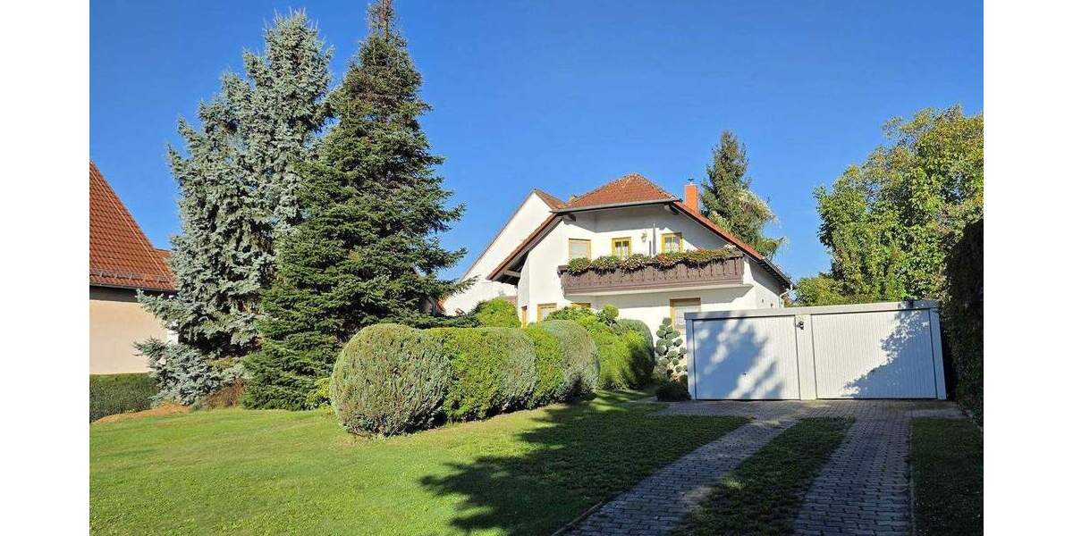 Modernes Einfamilienhaus in gefragter und sehr guter Lage mit großem Garten 4 zimmer