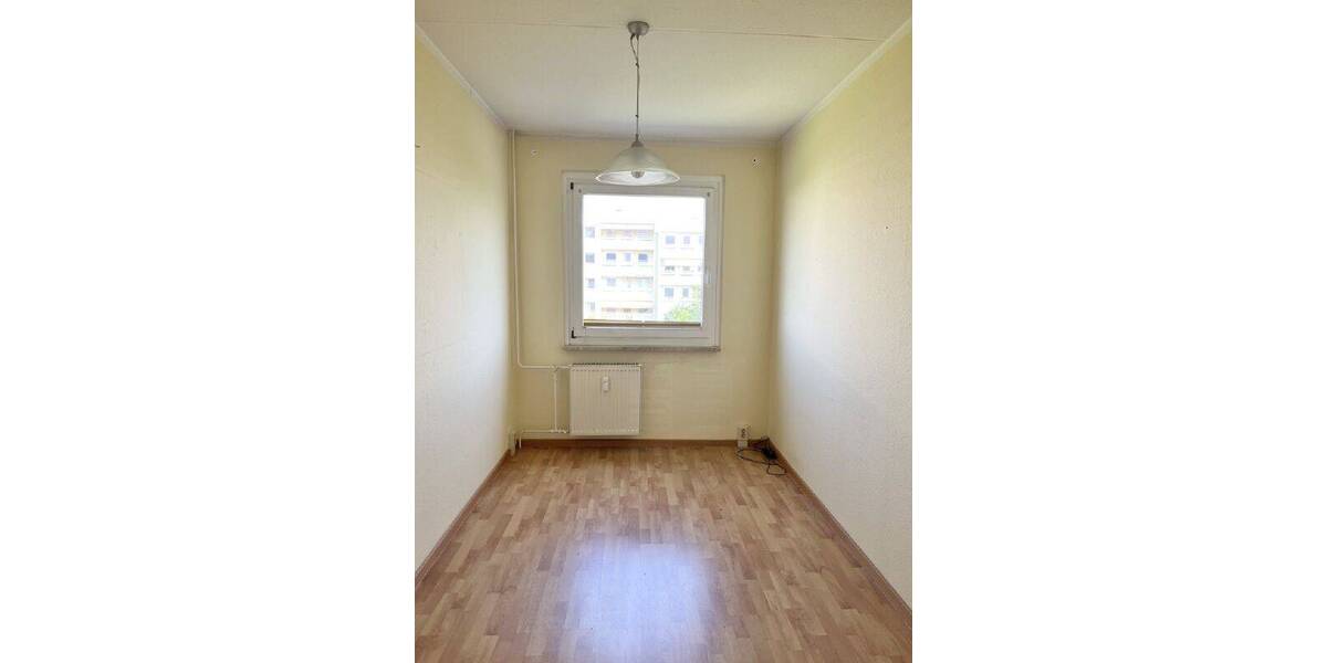 Etagenwohnung Dresden Kleinpestitz/Mockritz - 4 Zimmer, 75 m&sup2;, 740&euro; | Angebot:26796342