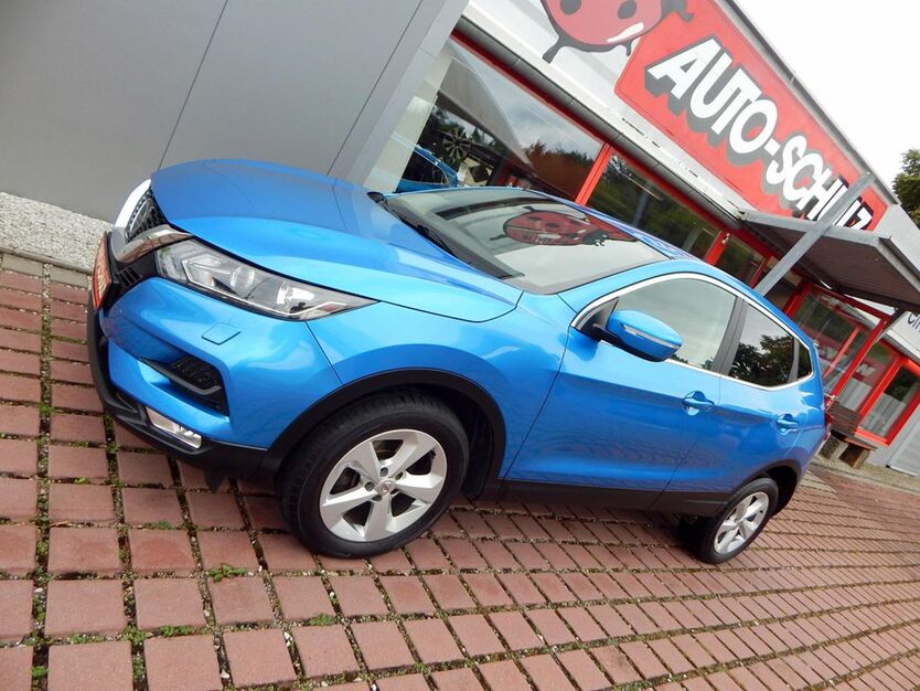 Nissan Qashqai 92.500 km 14.500 € Pirna/ Dresden 01796