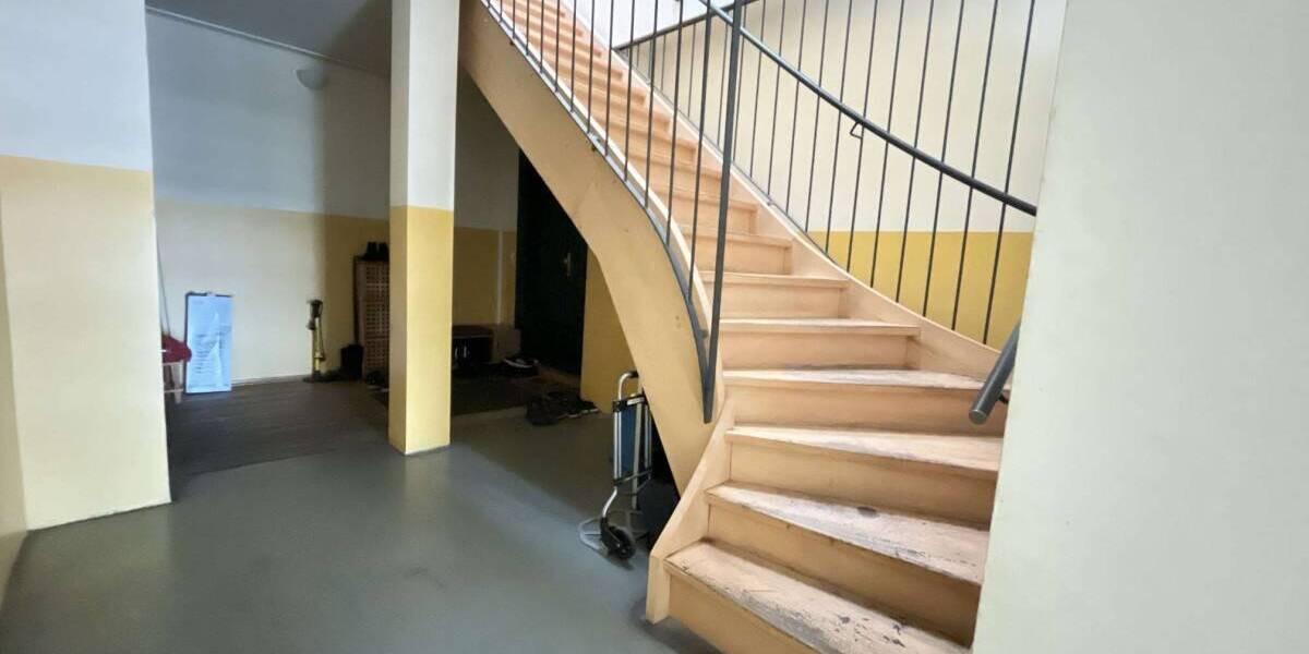 Etagenwohnung Dresden Pieschen-Süd - 3 Zimmer, 62 m&sup2;, 160.000&euro; | Angebot:25940741