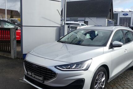 Ford Focus 33.800 km 19.900 &euro; Weinböhla 01689