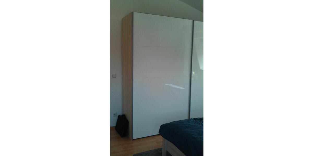 Wunderschöne, helle Dachgeschosswohnung im Grünen PROVISIONSFREI 2 zimmer