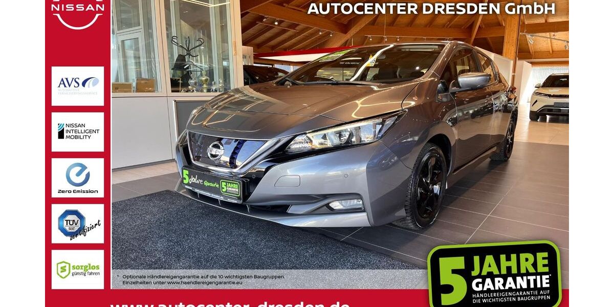 Nissan Leaf 40.145 km 14.890 &euro; Dresden 01328