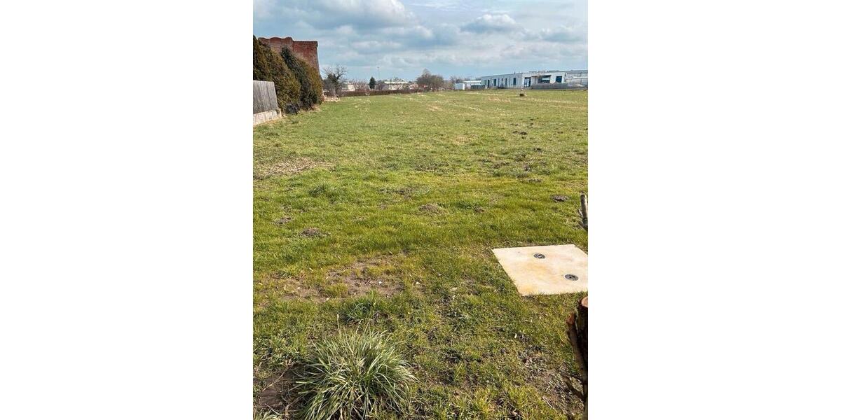 Einfamilienhaus Weinböhla - 6 Zimmer, 170 m&sup2;, 300.000&euro; | Angebot:26234016