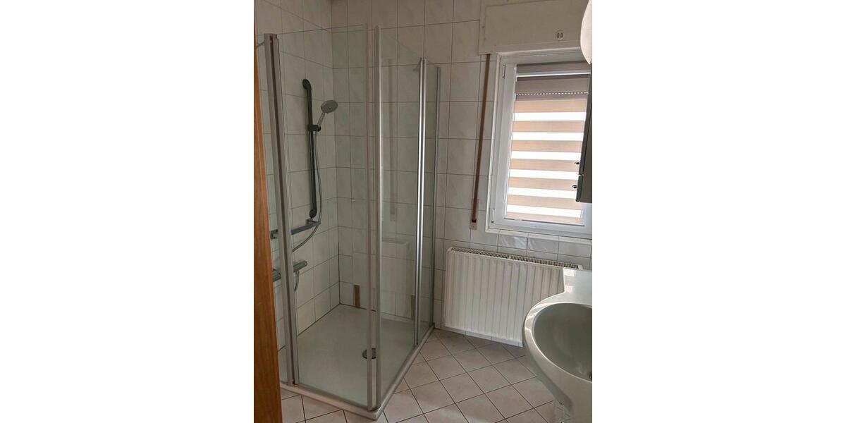 Einfamilienhaus Weinböhla - 6 Zimmer, 170 m&sup2;, 300.000&euro; | Angebot:26234016