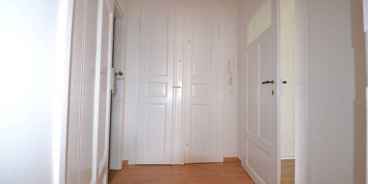 Etagenwohnung Dresden Löbtau-Nord - 2 Zimmer, 47 m&sup2;, 347&euro; | Angebot:26572752