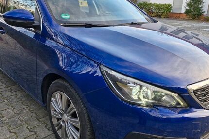 Peugeot 308 202.584 km 6.999 &euro; Dresden 01239